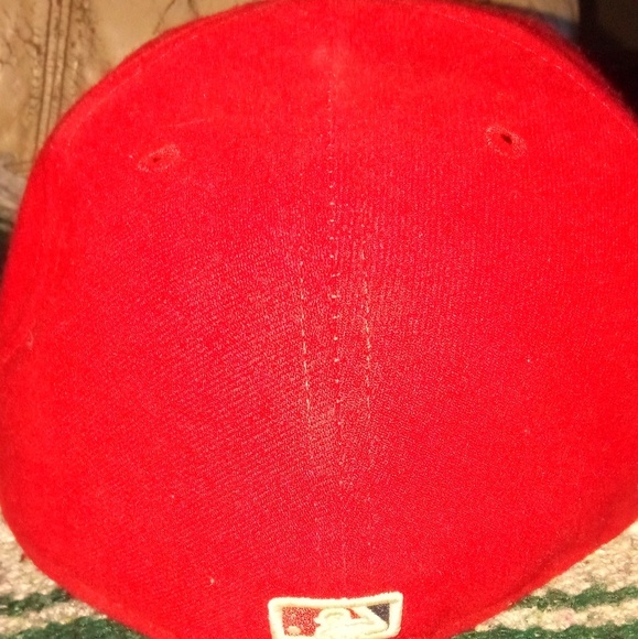 Hat - Picture 4 of 4